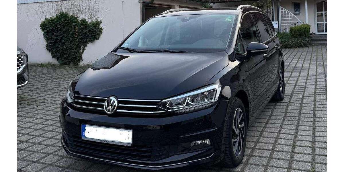VW Touran 106.000 km 19.500 &euro; Neutraubling 93073
