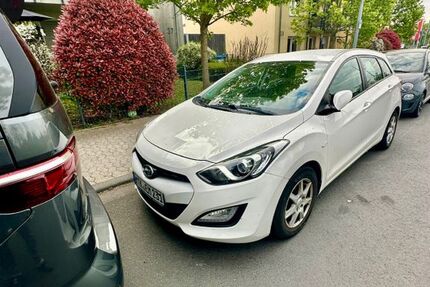 Hyundai i30 178.000 km 4.500 &euro; Hofheim 65719