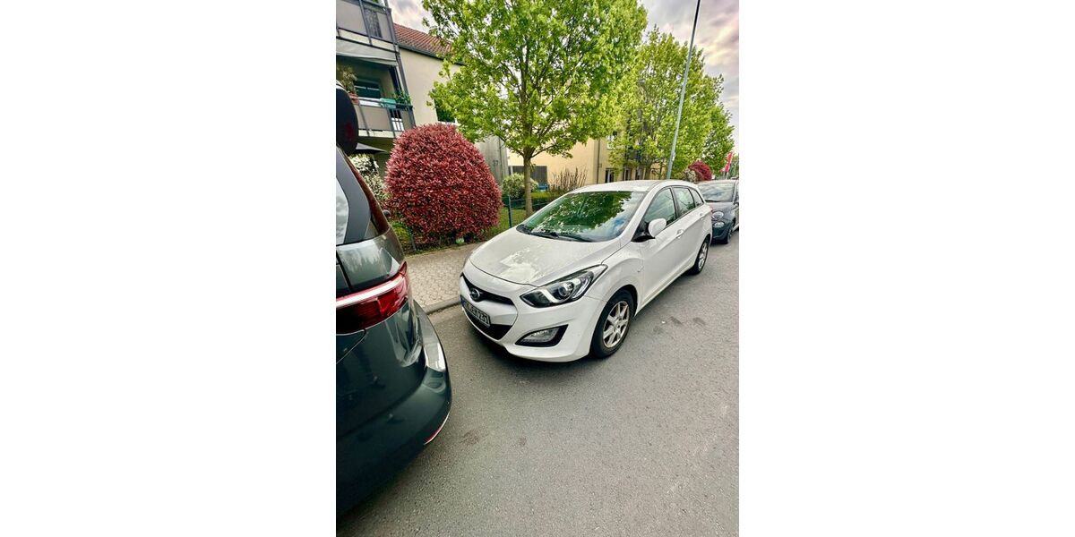 Hyundai i30 178.000 km 4.500 &euro; Hofheim 65719