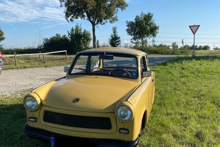 Trabant 601 27.518 km 4.900 &euro; Neufahrn 85375