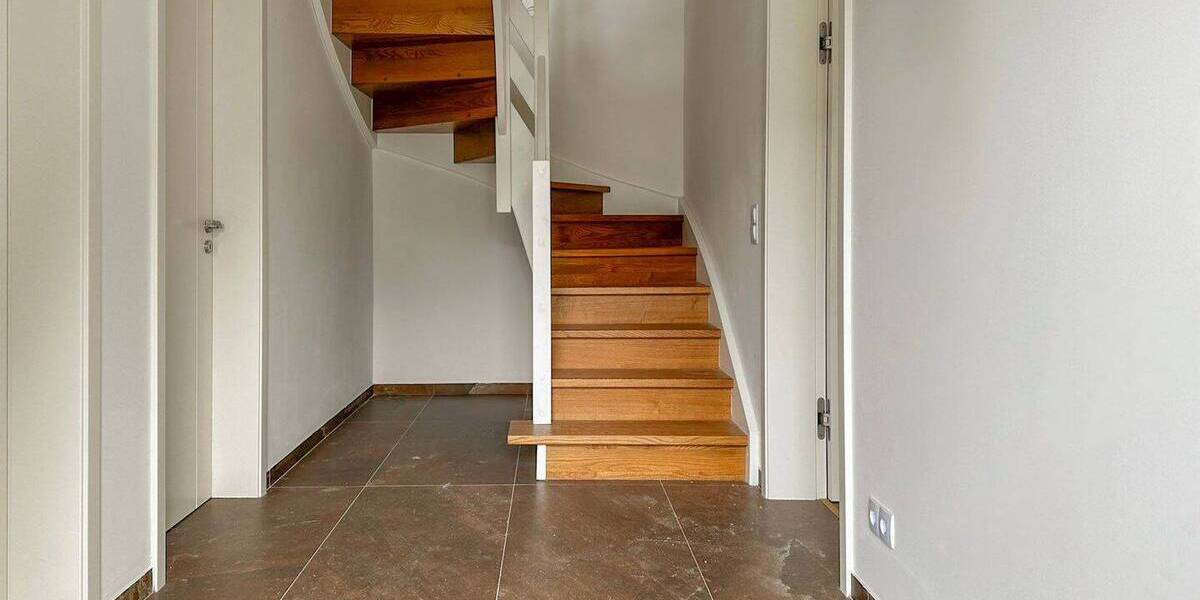 Reihenendhaus Leipzig Holzhausen - 4 Zimmer, 122 m&sup2;, 1.950&euro; | Angebot:26343602