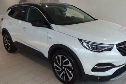 Opel Grandland (X) 79.000 km 18.490 &euro; Ahorntal 95491