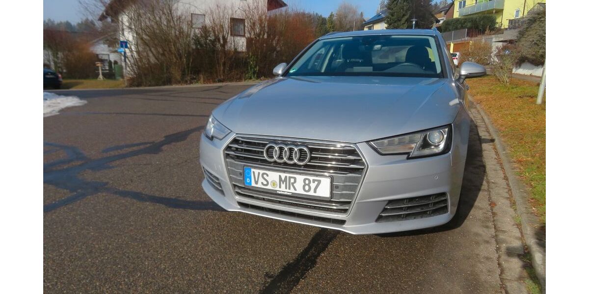 Audi A4 130.000 km 15.600 &euro; Bad Dürrheim 78073
