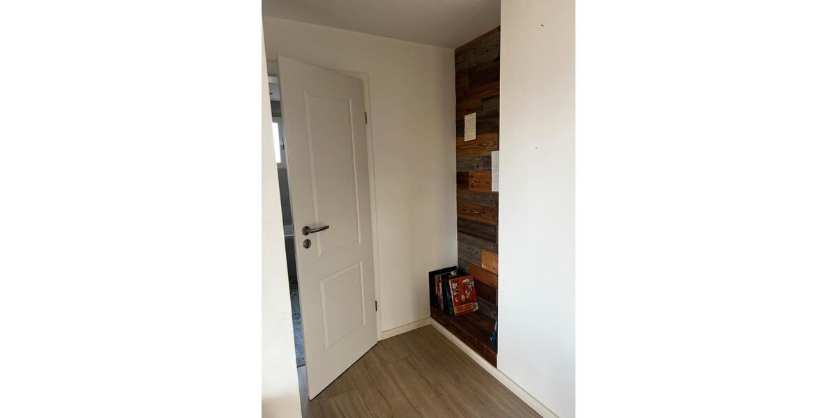 Etagenwohnung Dettingen unter Teck - 4.5 Zimmer, 90 m&sup2;, 369.000&euro; | Angebot:27261850