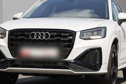 Audi Q2 2.205 km 29.960 € Grünwald 82031