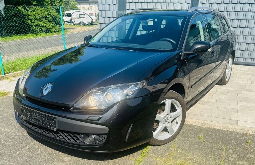 Renault Laguna 182.000 km 4.299 € Rodgau 63110