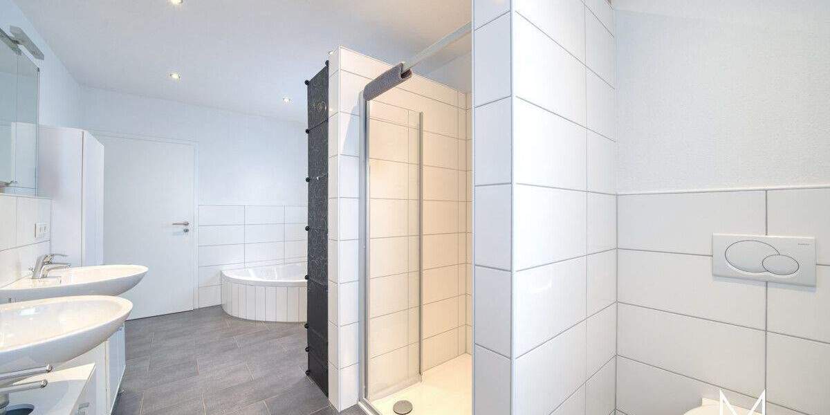 Doppelhaushälfte Kaiserslautern Innenstadt - 4 Zimmer, 195 m&sup2;, 635.000&euro; | Angebot:25108957