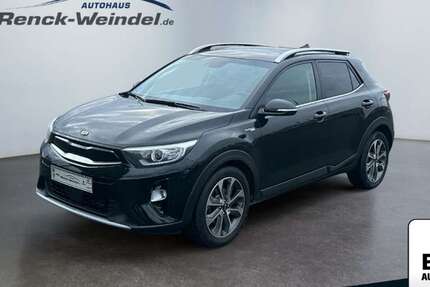 Kia Stonic 61.198 km 17.589 &euro; Mannheim 68167