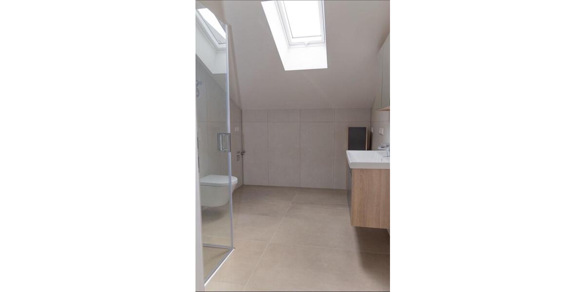 Dachgeschoßwohnung Bad Reichenhall - 2 Zimmer, 73 m&sup2;, 1.500&euro; | Angebot:26378744