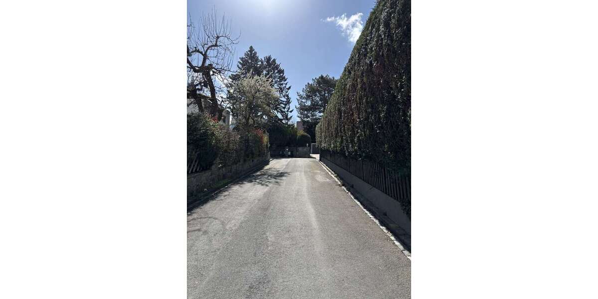 Einfamilienhaus Wiesbaden Bierstadt - 8 Zimmer, 225 m&sup2;, 1.200.000&euro; | Angebot:26043102