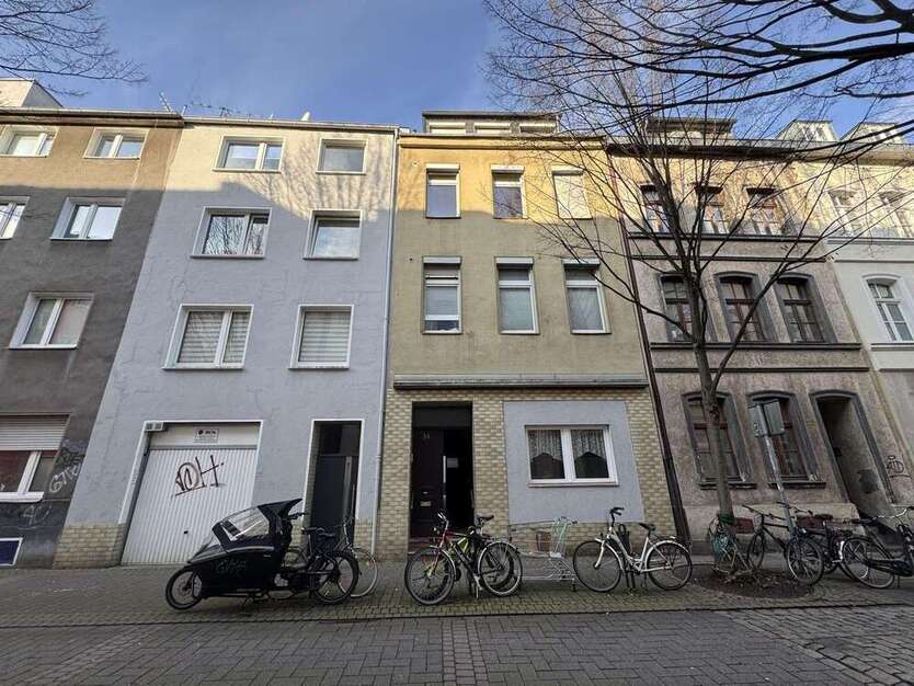 Wohnung zum Mieten in Köln 450 € 35 m²