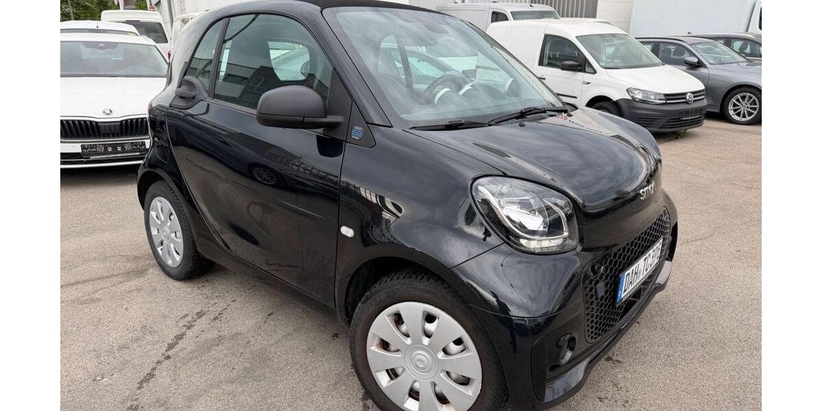 Smart ForTwo 16.900 km 10.400 &euro; KARLSFELD (b.München) 85757