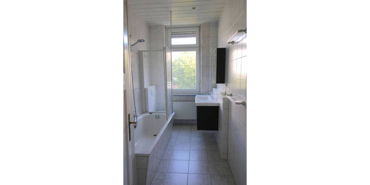Etagenwohnung Kaiserslautern Innenstadt - 3 Zimmer, 122 m&sup2;, 1.250&euro; | Angebot:26378185