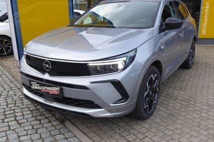Opel Grandland (X) 13.392 km 24.990 &euro; Ketzin 14669