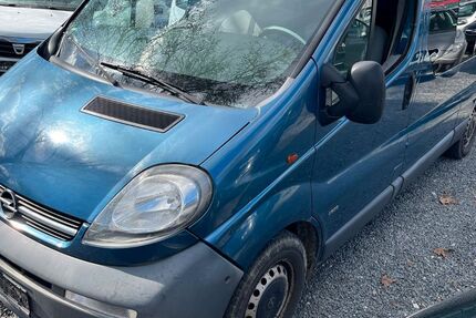 Opel Vivaro 312.000 km 3.290 &euro; Frankfurt 65933
