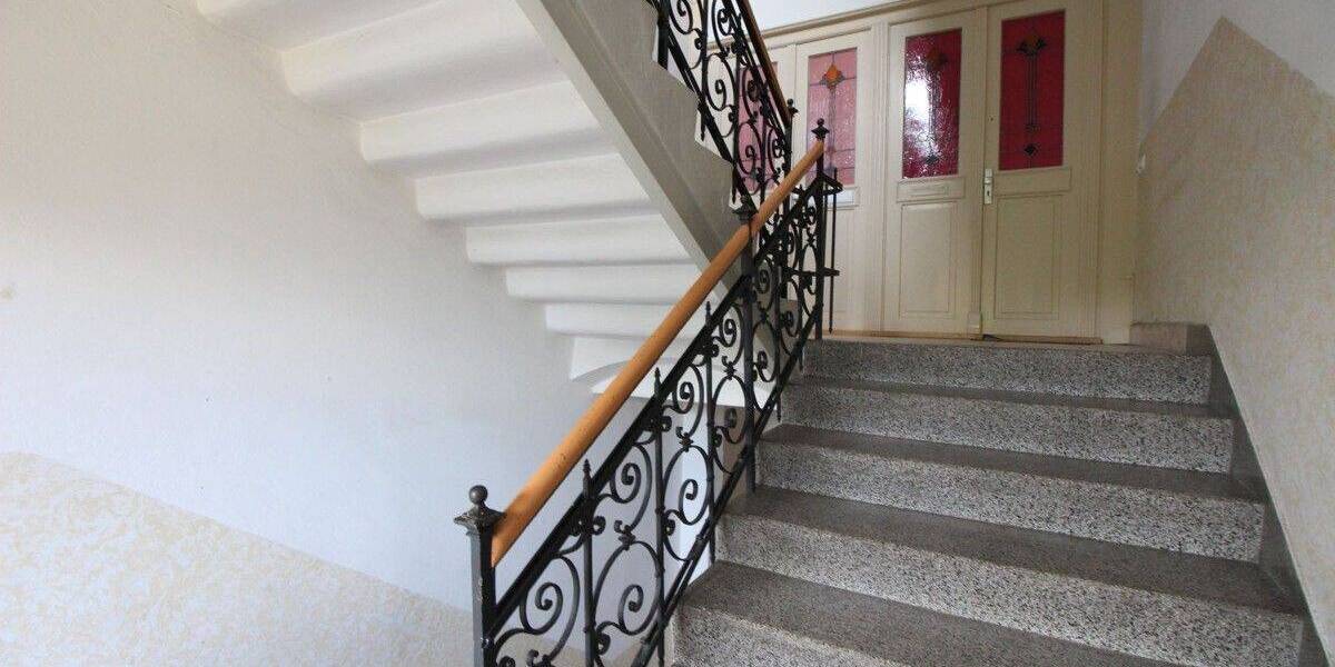 Etagenwohnung Aue Aue - 4 Zimmer, 79 m&sup2;, 360&euro; | Angebot:26863152