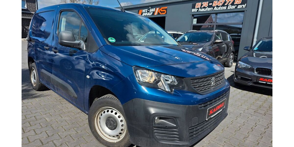 Peugeot Partner 197.000 km 5.950 &euro; Westoverledingen 26810