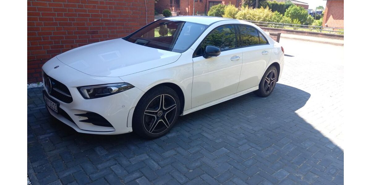 Mercedes-Benz A 250 72.000 km 24.500 &euro; Gülzow 21483