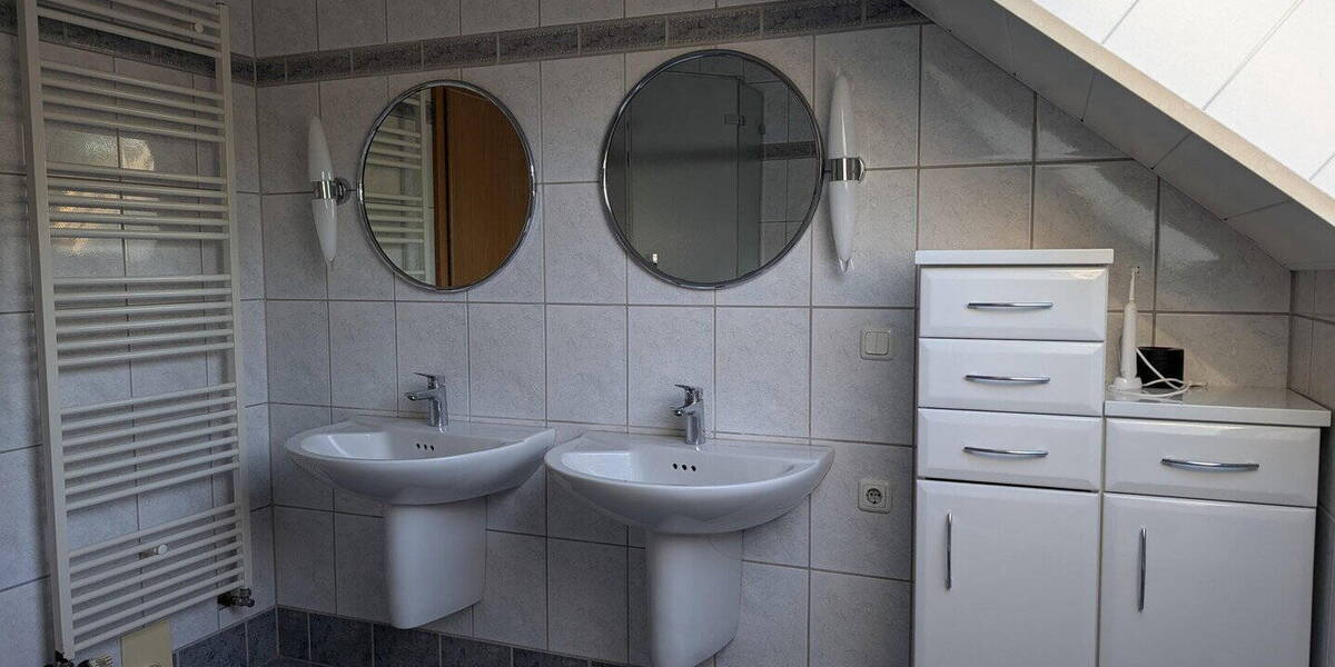 Einfamilienhaus Espelkamp - 6 Zimmer, 200 m&sup2;, 398.000&euro; | Angebot:26128076