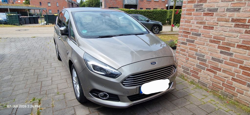 Ford S-Max 103.000 km 14.950 &euro; Kleve 47533