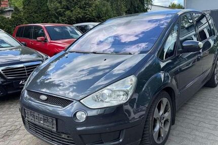 Ford S-Max 398.796 km 1.499 &euro; Falkensee 14612