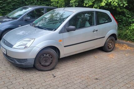 Ford Fiesta 220.000 km 1.200 &euro; Hohenlockstedt 25551