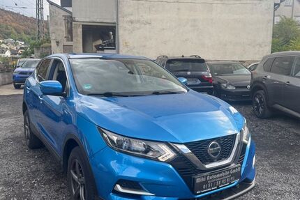 Nissan Qashqai 126.205 km 15.499 &euro; Kobern-Gondorf 56330