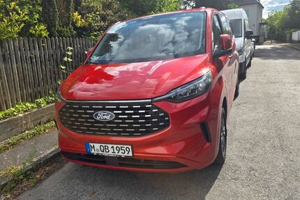 Ford Tourneo Custom 153.000 km 31.000 &euro; Munchen 81671