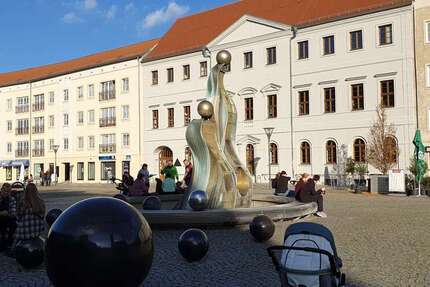 Haus Dessau Süd - 220 Zimmer, 8.641 m&sup2;, 4.000.000&euro; | Angebot:26329715