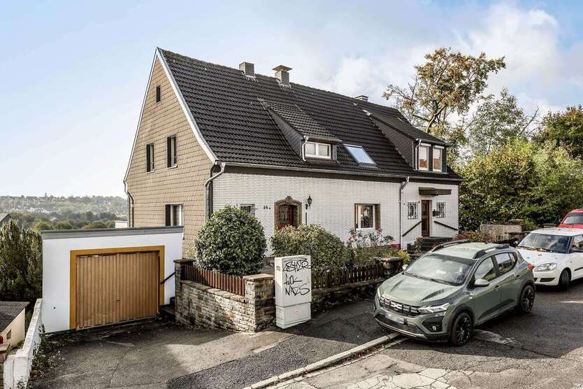 Haus zum Kaufen in Essen 520.000 € 250.1 m² 8.5 zimmer