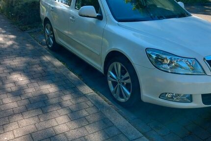 Skoda Octavia 278.000 km 3.333 &euro; Saalfeld 07318