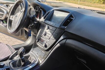 Opel Insignia 186.000 km 4.999 &euro; Magdeburg 39108