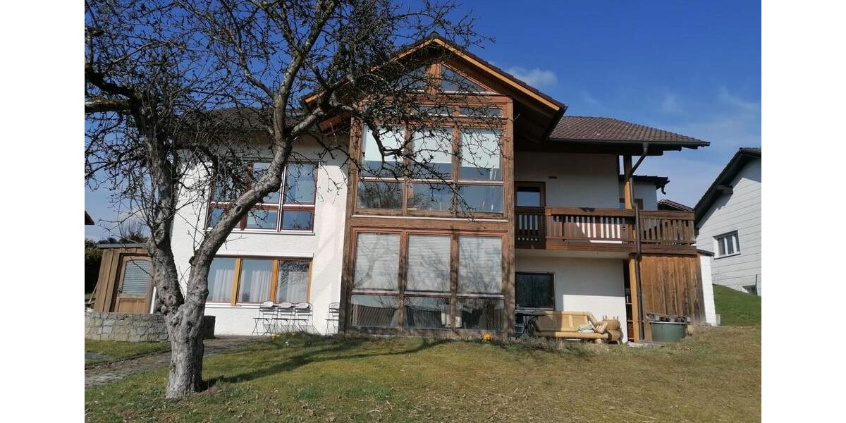 Einfamilienhaus Kirchseeon - 7 Zimmer, 270 m&sup2;, 1.450&euro; | Angebot:25590861