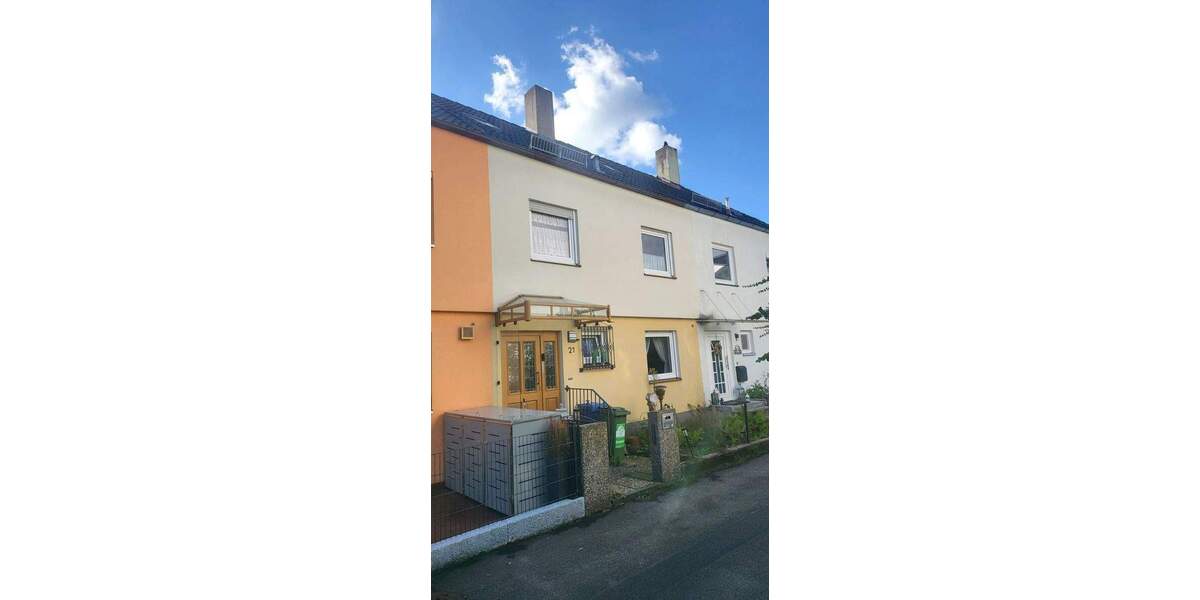 Reihenmittelhaus Fürth Oberfürberg - 5 Zimmer, 130 m&sup2;, 430.000&euro; | Angebot:25355735