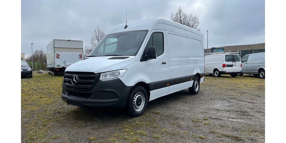 Mercedes-Benz Sprinter 169.500 km 23.600 &euro; Sennfeld 97526