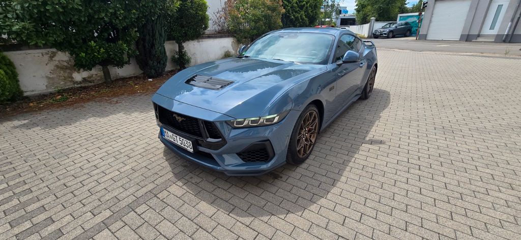Ford Mustang 18.450 km 54.000 &euro; Heidelberg 69123