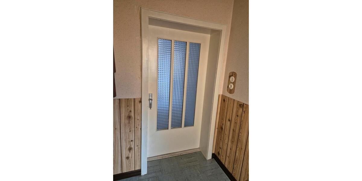 Etagenwohnung Neunkirchen - 3 Zimmer, 75 m&sup2;, 450&euro; | Angebot:25614180
