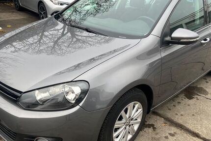 VW Golf 89.000 km 6.490 &euro; Dreieich 63303