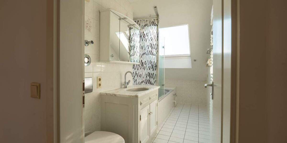 Etagenwohnung Höhenkirchen-Siegertsbrunn Siegertsbrunn - 3 Zimmer, 71 m&sup2;, 460.000&euro; | Angebot:25410270