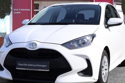 Toyota Yaris 62.144 km 12.990 &euro; Brandenburg 14776