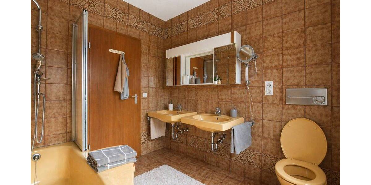 Bungalow Ansbach Eyb - 6 Zimmer, 134 m&sup2;, 449.000&euro; | Angebot:26473145