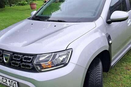 Dacia Duster 108.000 km 10.900 &euro; Bad Bramstedt, Stadt 24576
