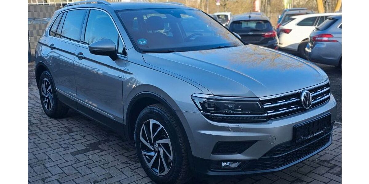 VW Tiguan 64.785 km 18.990 &euro; Berlin Buckow 12353