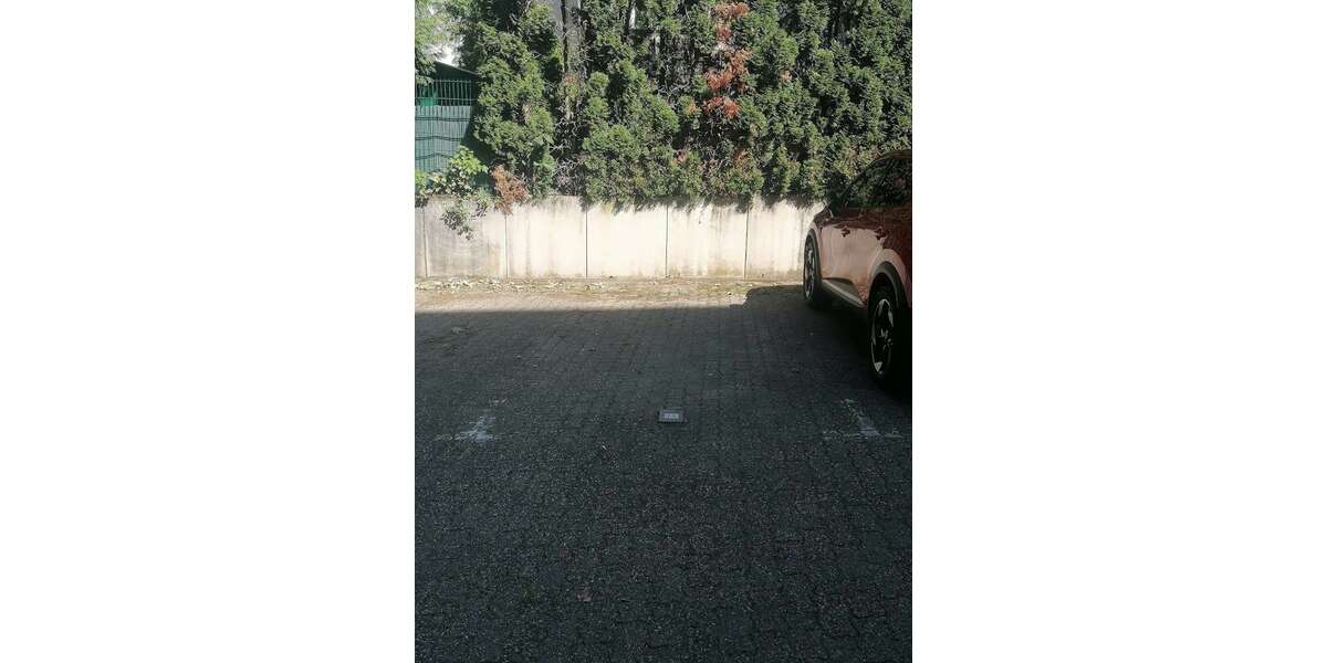 Garagen / Stellplätze Frankfurt am Main Nord-Ost - 30&euro; | Angebot:26926197