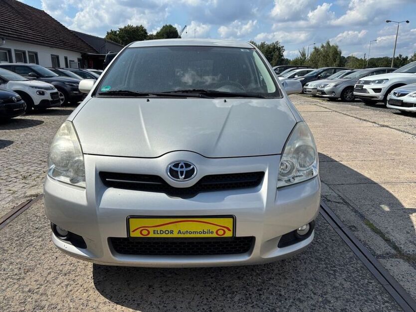 Corolla Verso
