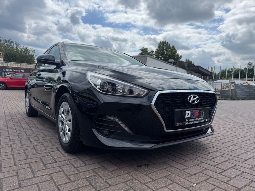 i30