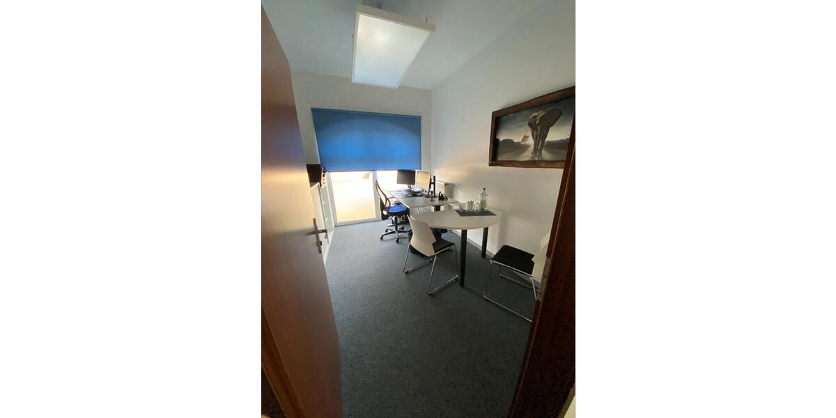 Büro-Praxisfläche zu vermieten zimmer
