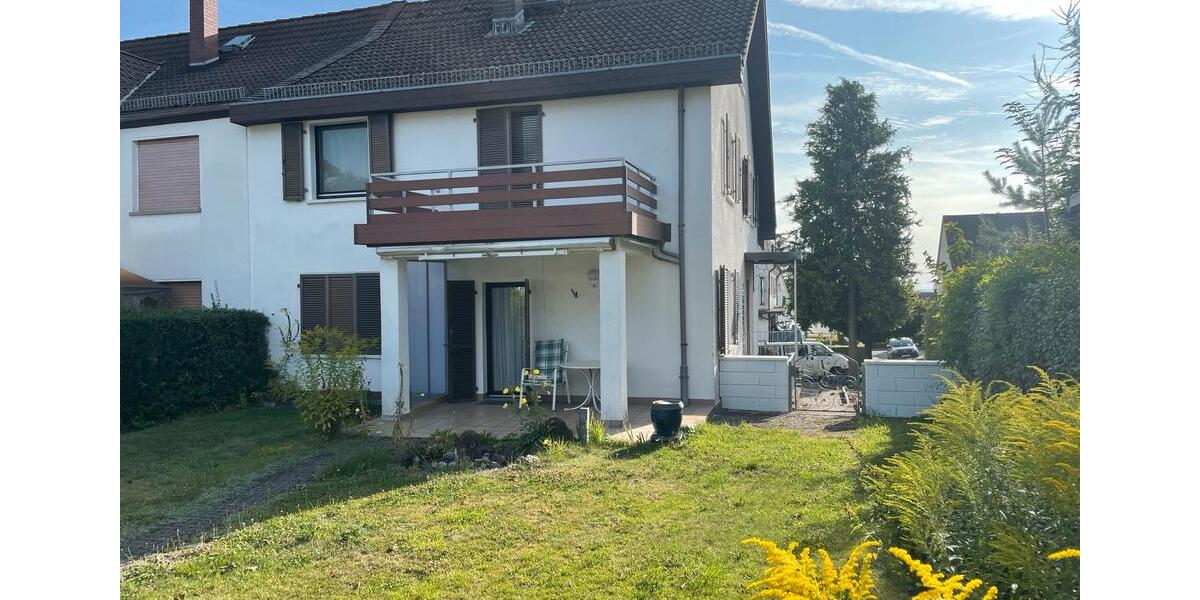 Doppelhaushälfte Butzbach - 8 Zimmer, 149 m&sup2;, 429.000&euro; | Angebot:26843807