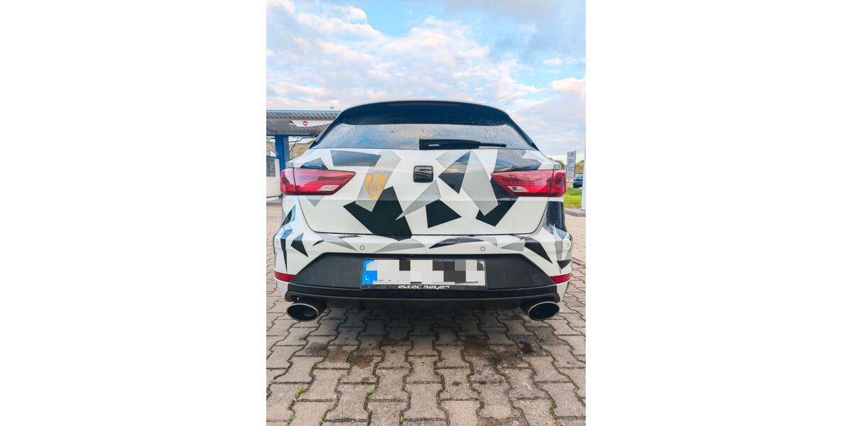 Seat Leon 113.250 km 17.499 &euro; Forchtenberg 74670