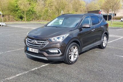 Hyundai SANTA FE 136.000 km 14.900 &euro; Oststeinbek 22113